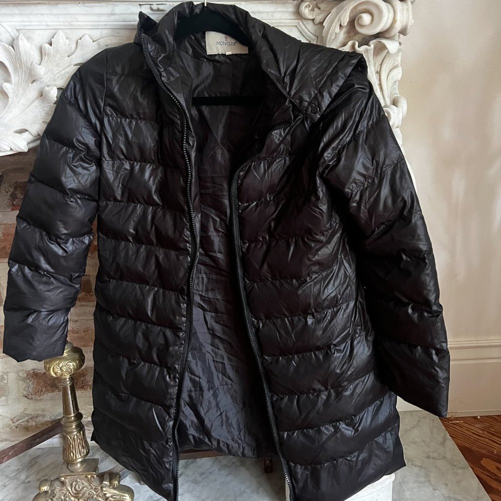 Moncler puffer down coat